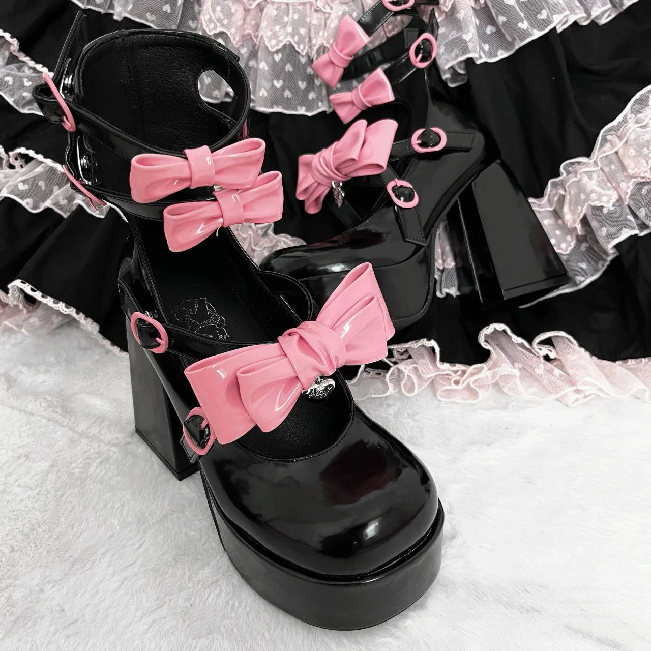 ♡ Il romanticismo di Barbie ♡ - Tacchi alti
