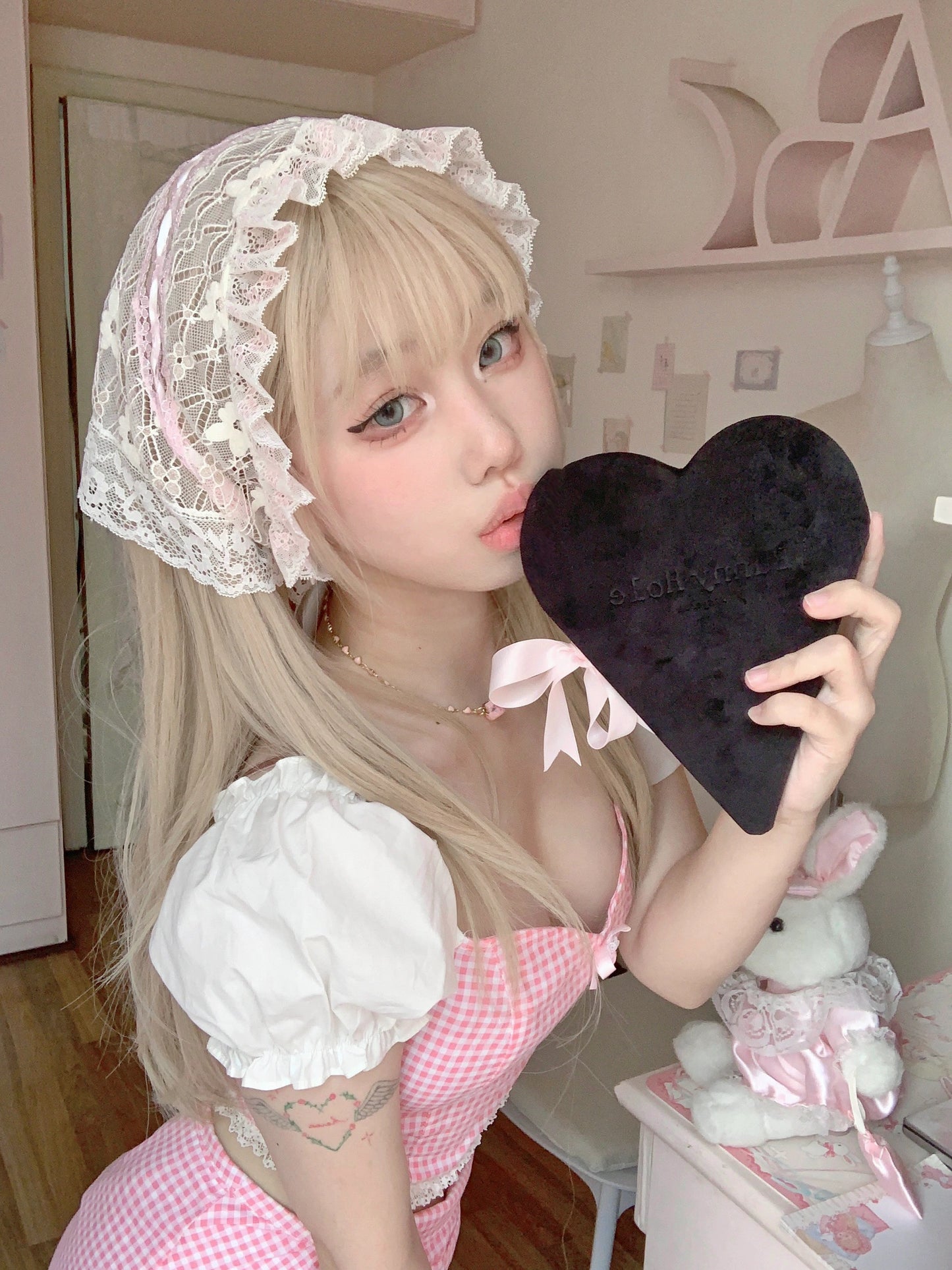 ♡ Girl Tasha ♡ - Lace Headscarf