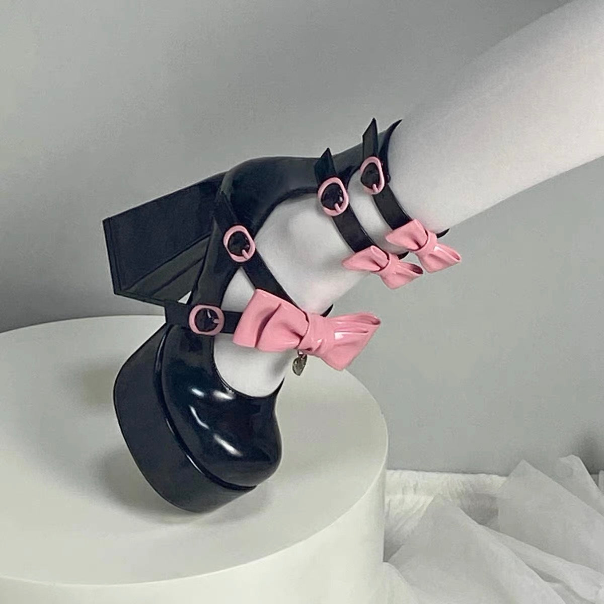 ♡ Il romanticismo di Barbie ♡ - Tacchi alti