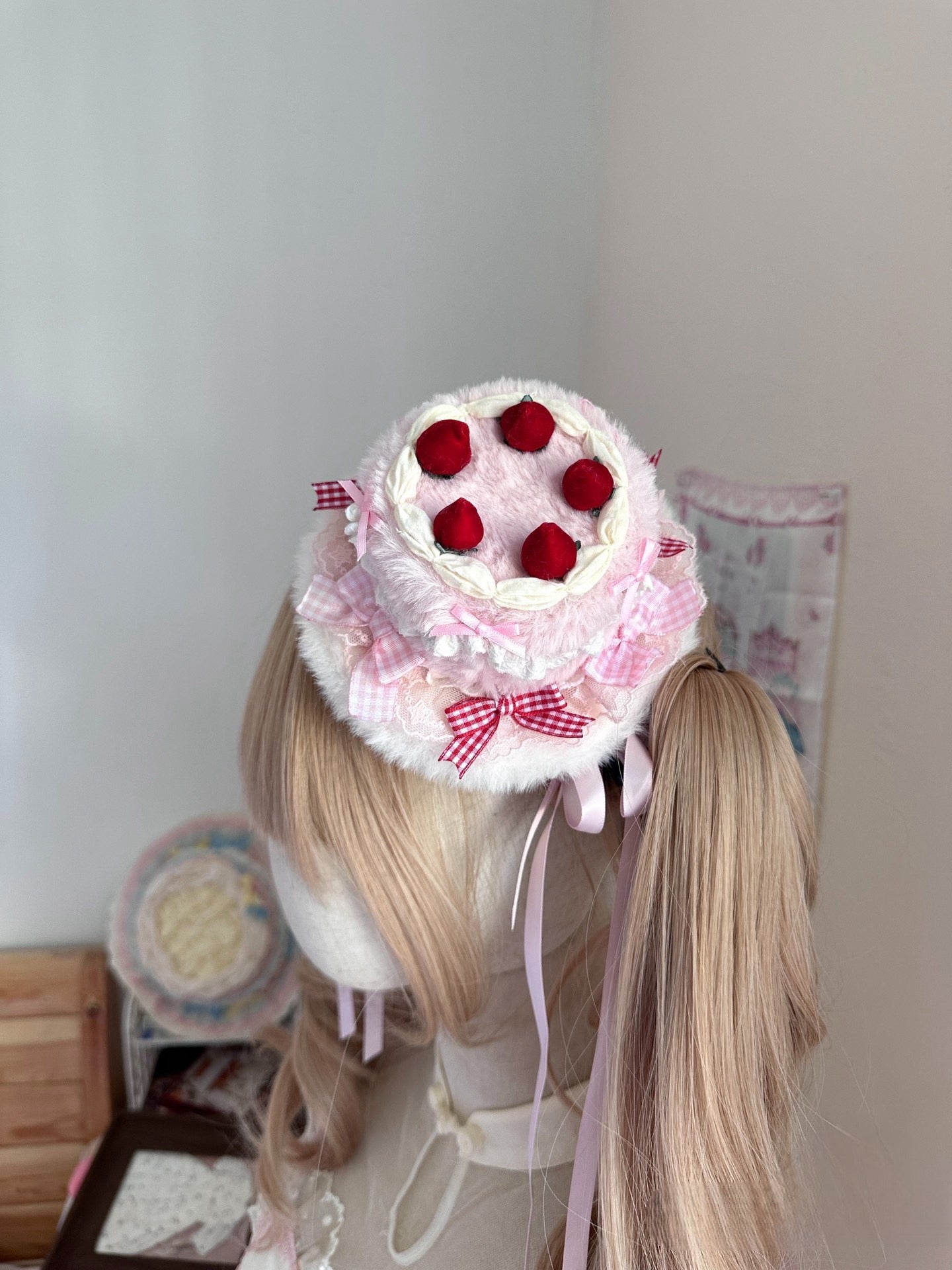 ♡ Strawberry Cake ♡ - Handmade Mini Hat