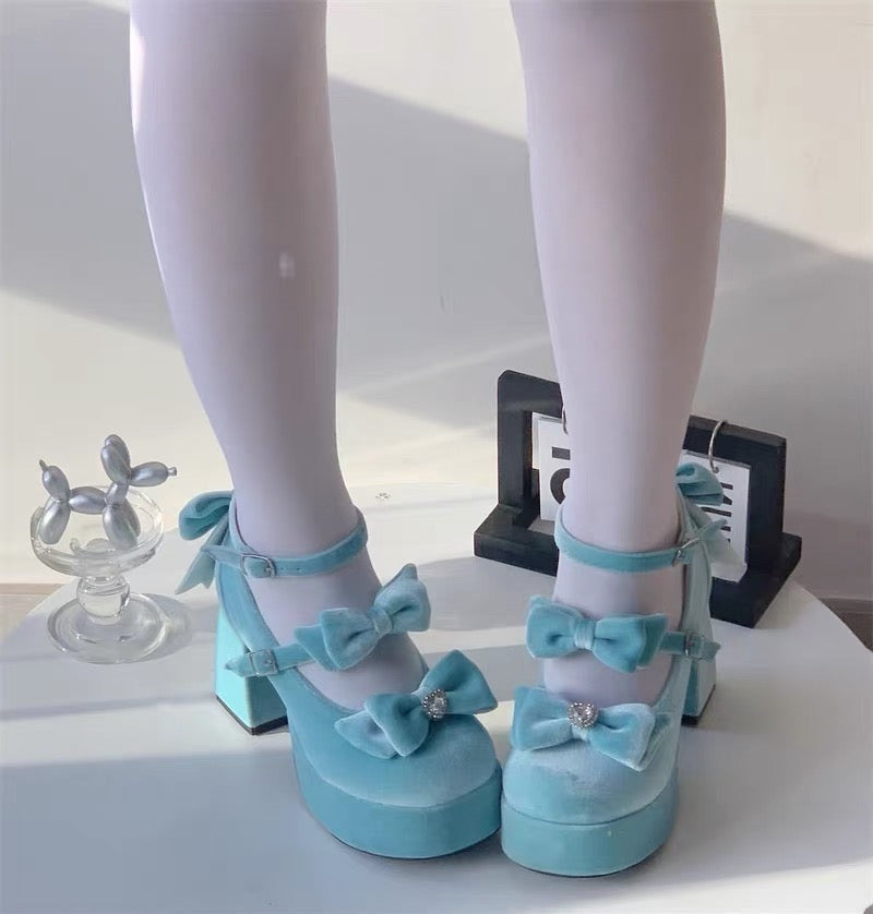 ♡ Girl Tina ♡ - Velvet High Heels