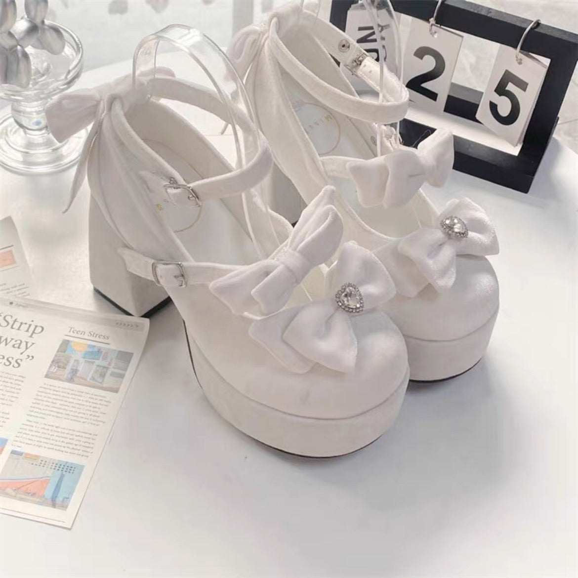 ♡ Girl Tina ♡ - Velvet High Heels