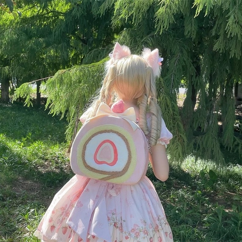 ♡ Strawberry Roll Bag ♡
