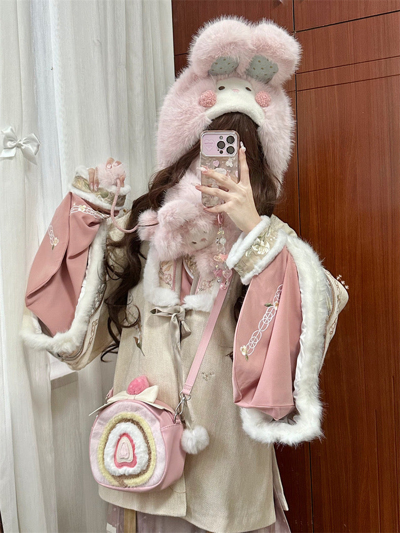 ♡ Strawberry Roll Bag ♡