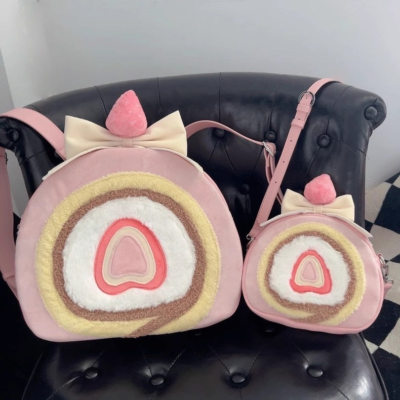 ♡ Strawberry Roll Bag ♡