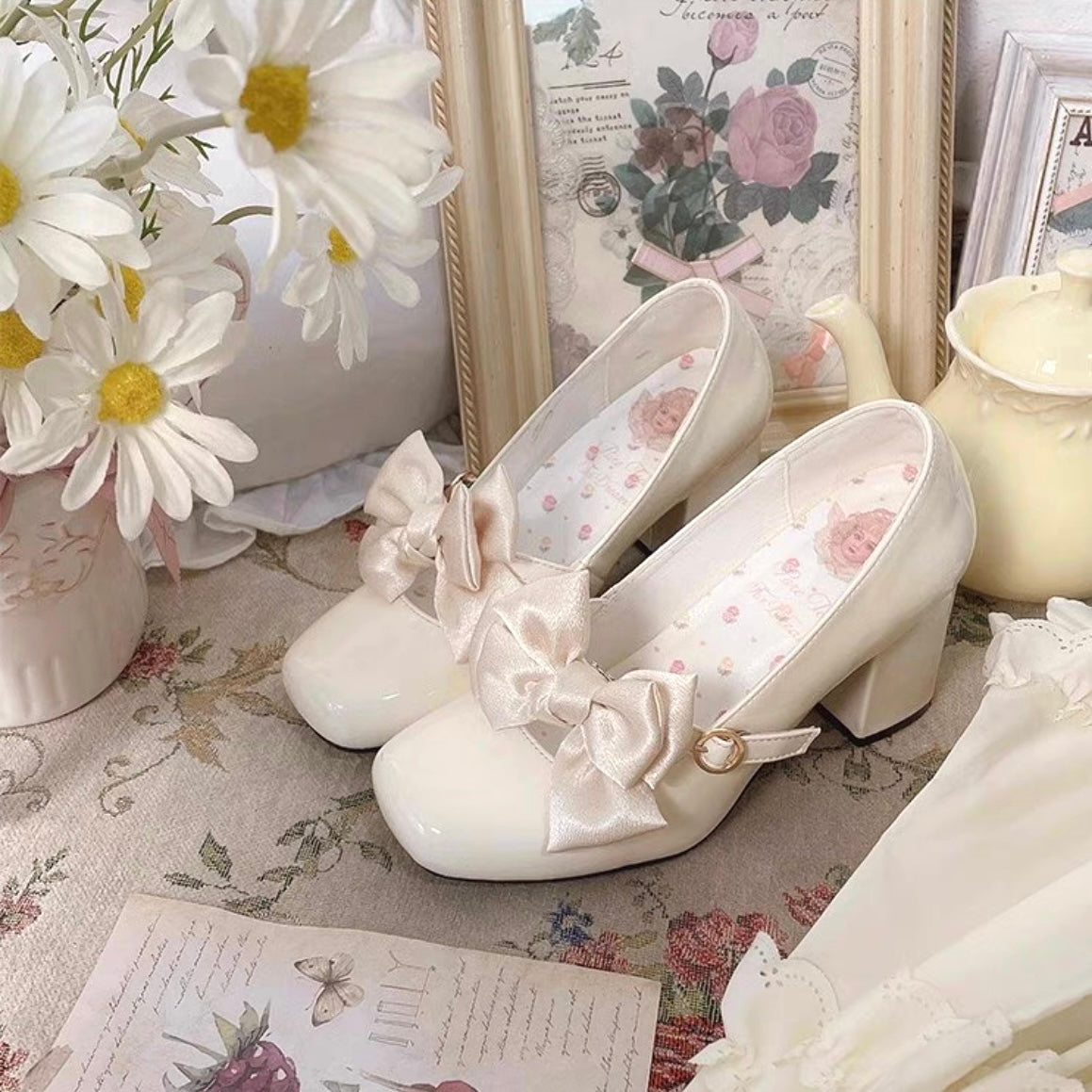 ♡ Miss Chamaru ♡ - Mid Heels