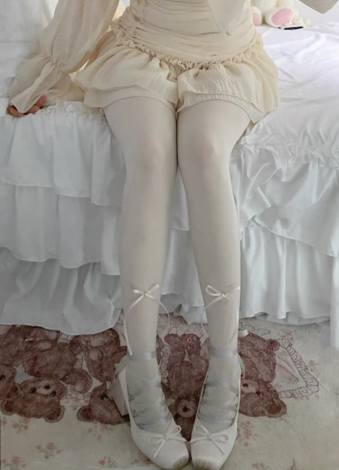 ♡ Milky White Velvet Pantyhose ♡