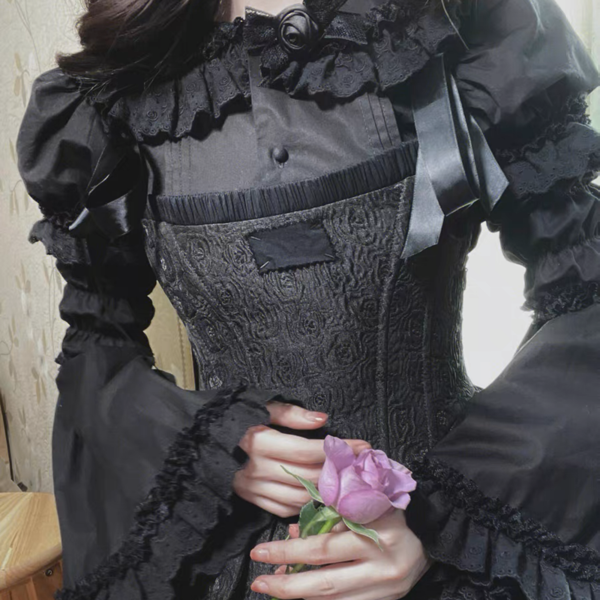 ♡ Nightingale ♡ - Dolly Shirt