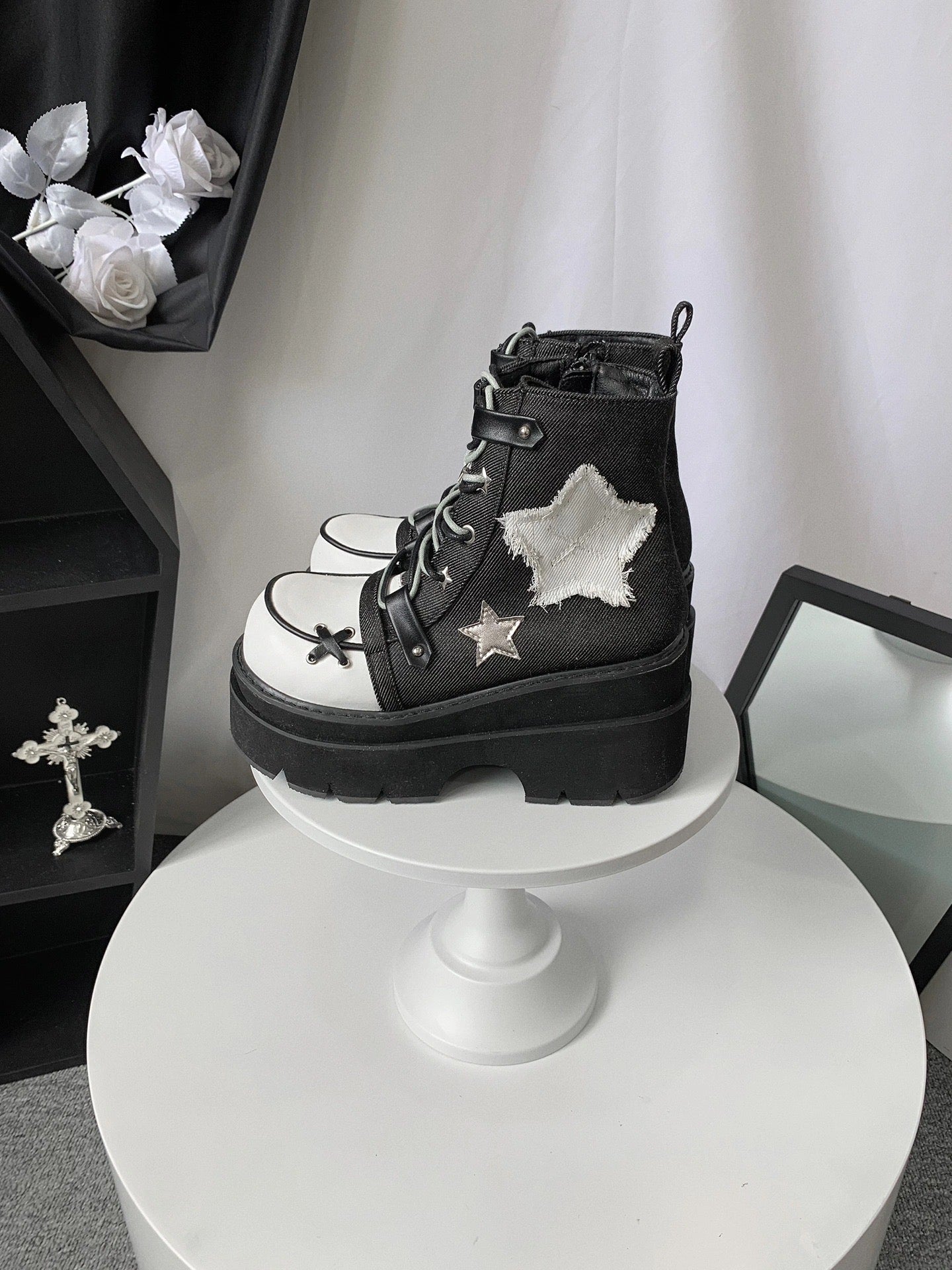 ♡ Transfer Student ♡ - Canvas Platform Bootie