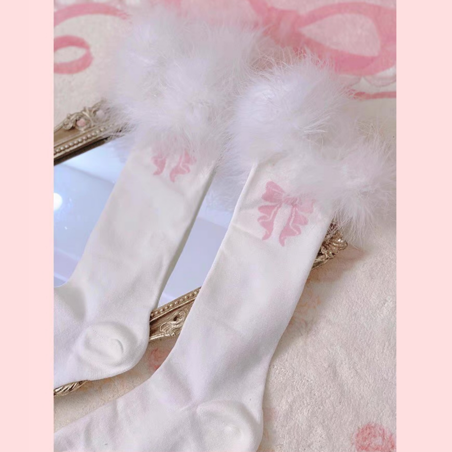 ♡ Feather Socks ♡