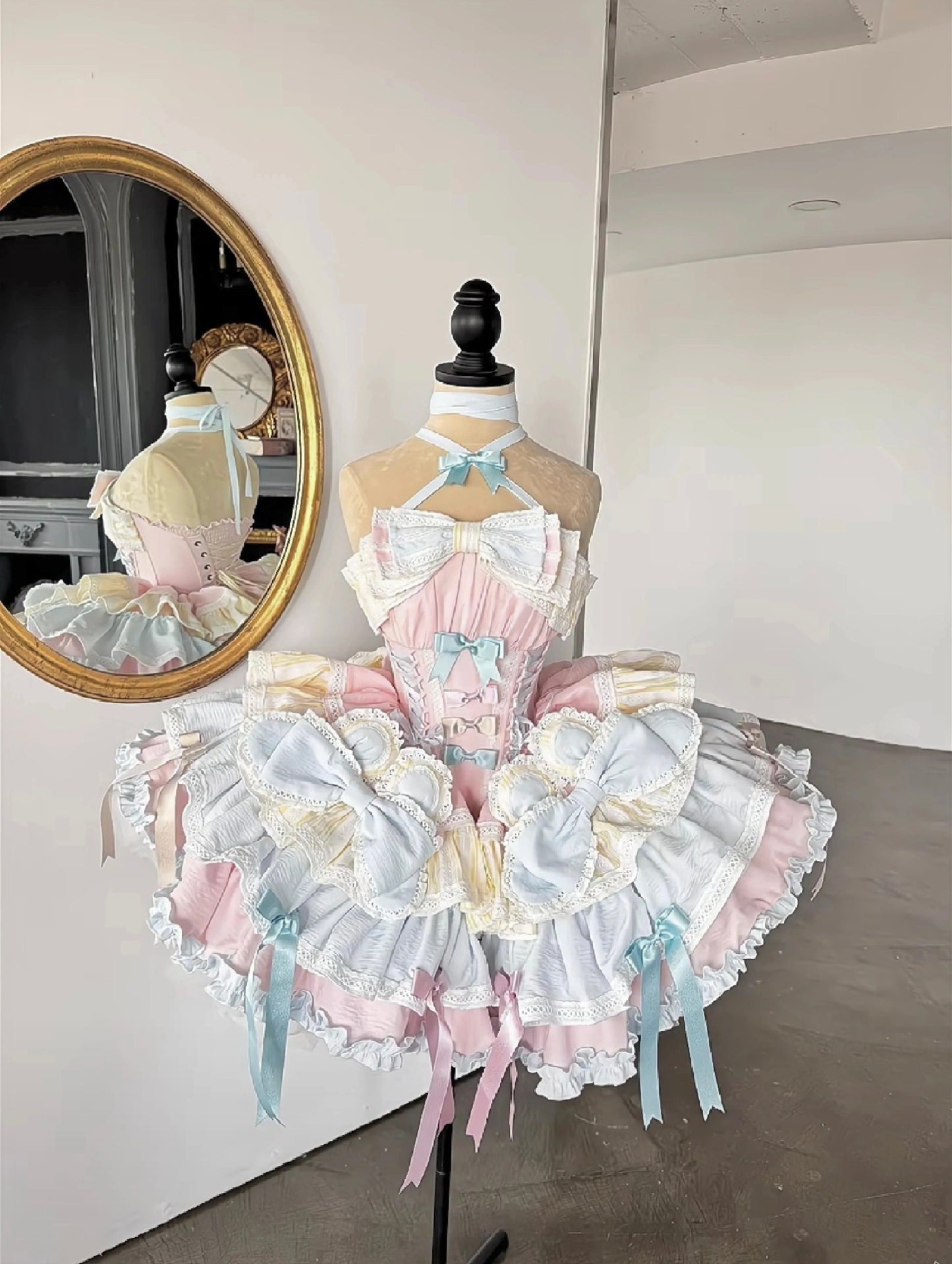 โก Maiden's Garden โก - Princess Dress