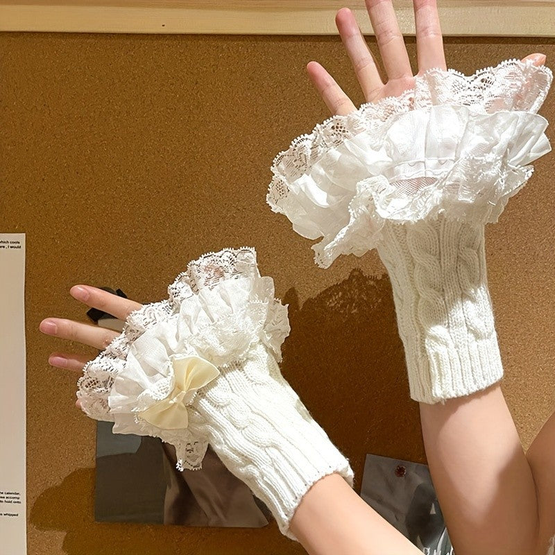 Multilayer Lace Twist Knit Gloves