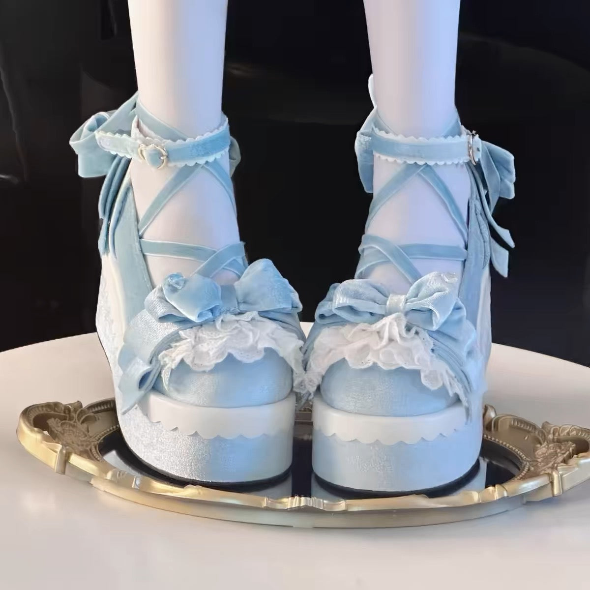 ♡ Stack Cake ♡ - Velvet Platforms