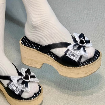 ♡ Showa Girls ♡ - Geta Sandals