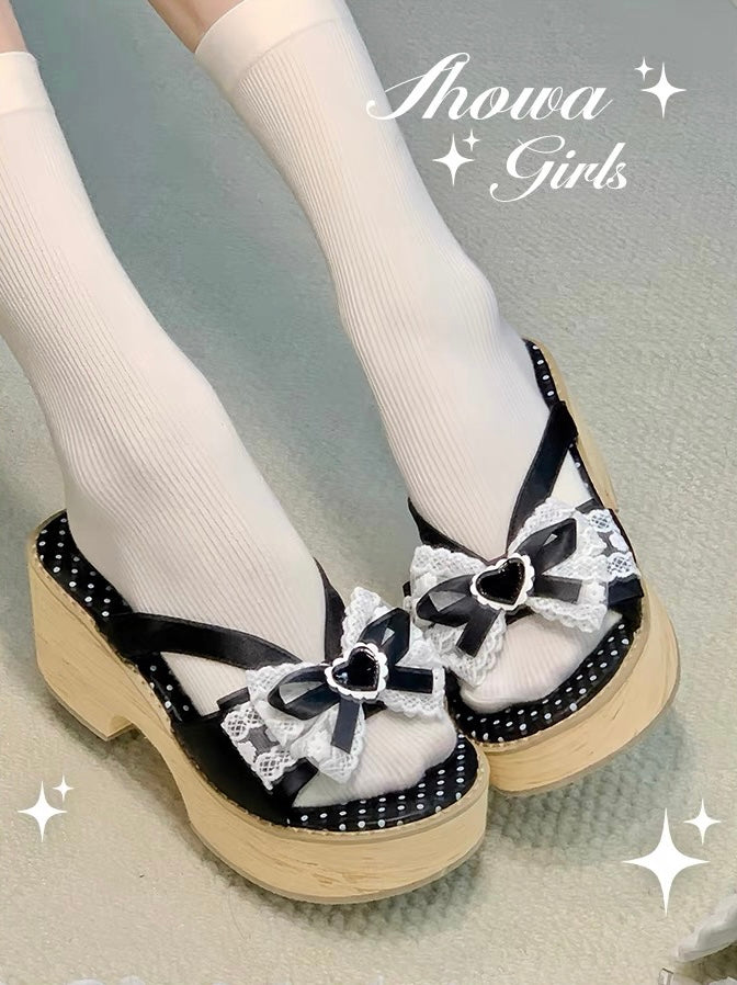 ♡ Showa Girls ♡ - Geta Sandals