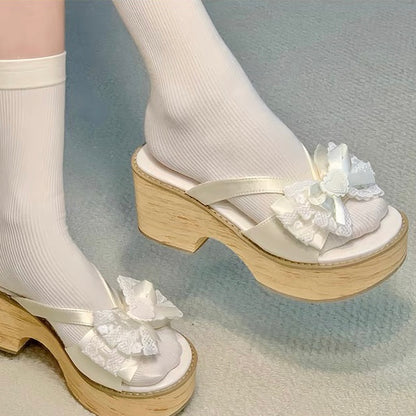 ♡ Showa Girls ♡ - Geta Sandals