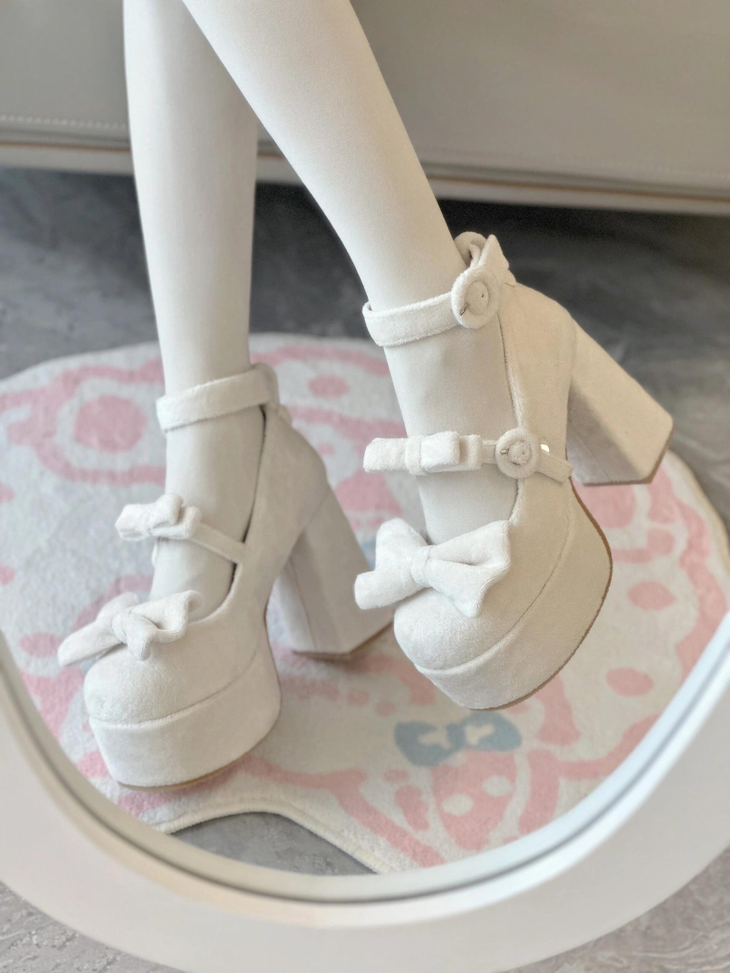 ♡ Contract Doll ♡ - Velvet High Heels