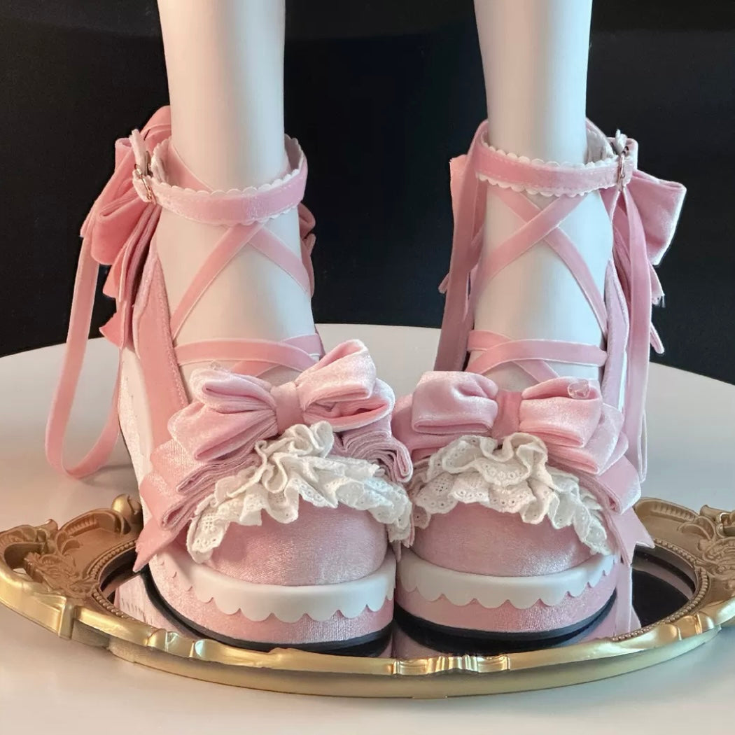 ♡ Stack Cake ♡ - Velvet Platforms