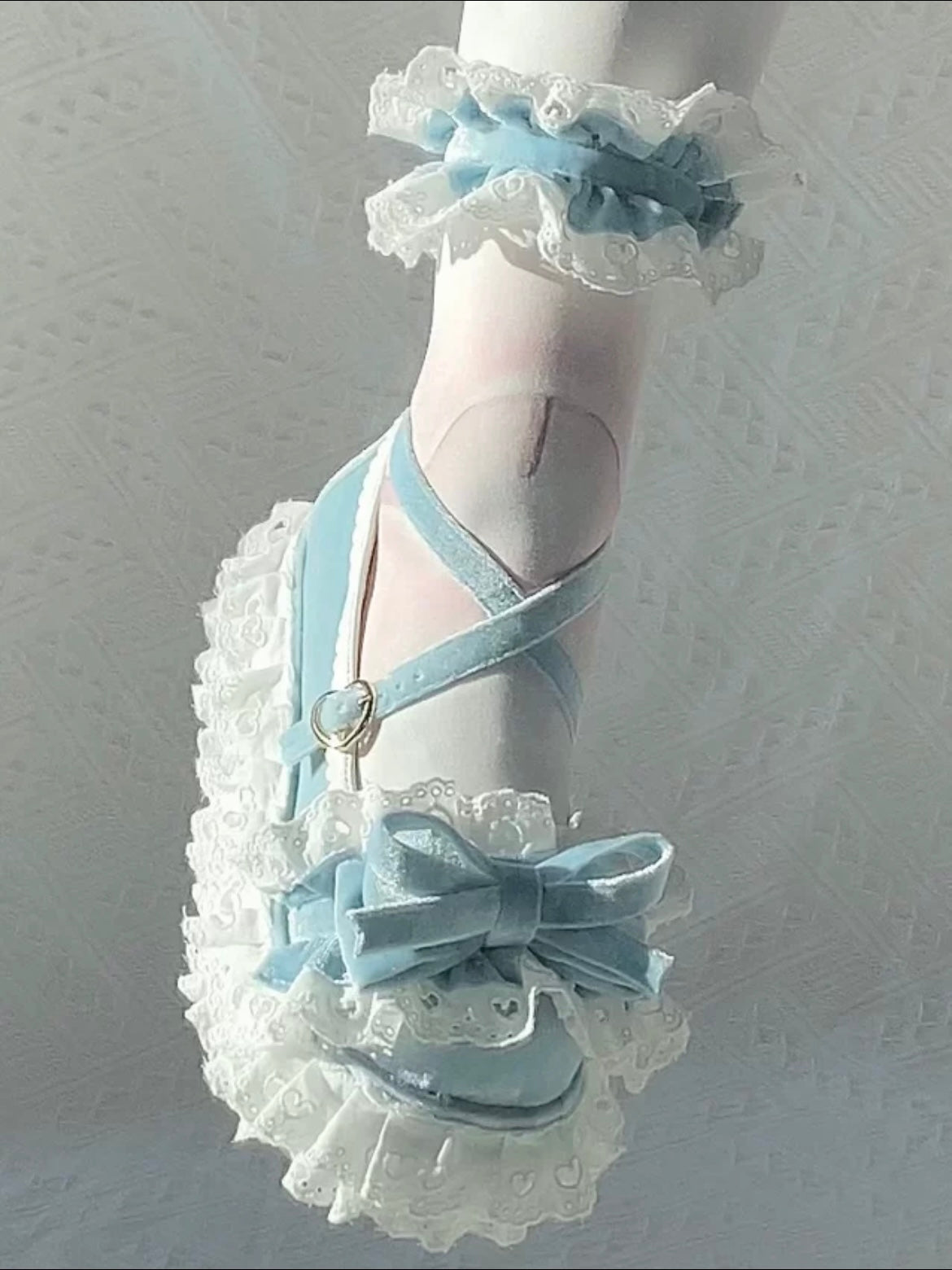 ♡ Doll Box ♡ - Lace-Trimmed Platforms