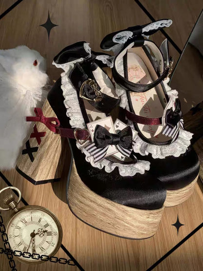 ♡ Alice's Wonderland ♡ - Dolly Heels