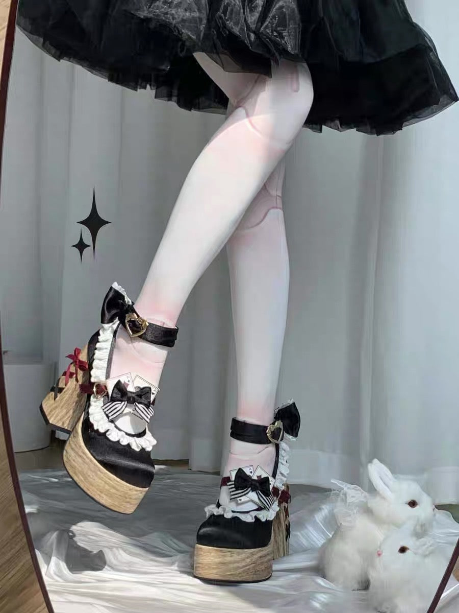 ♡ Alice's Wonderland ♡ - Dolly Heels