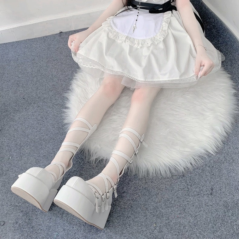 ♡ Goth Doll ♡ - Dolly Platform Shoes