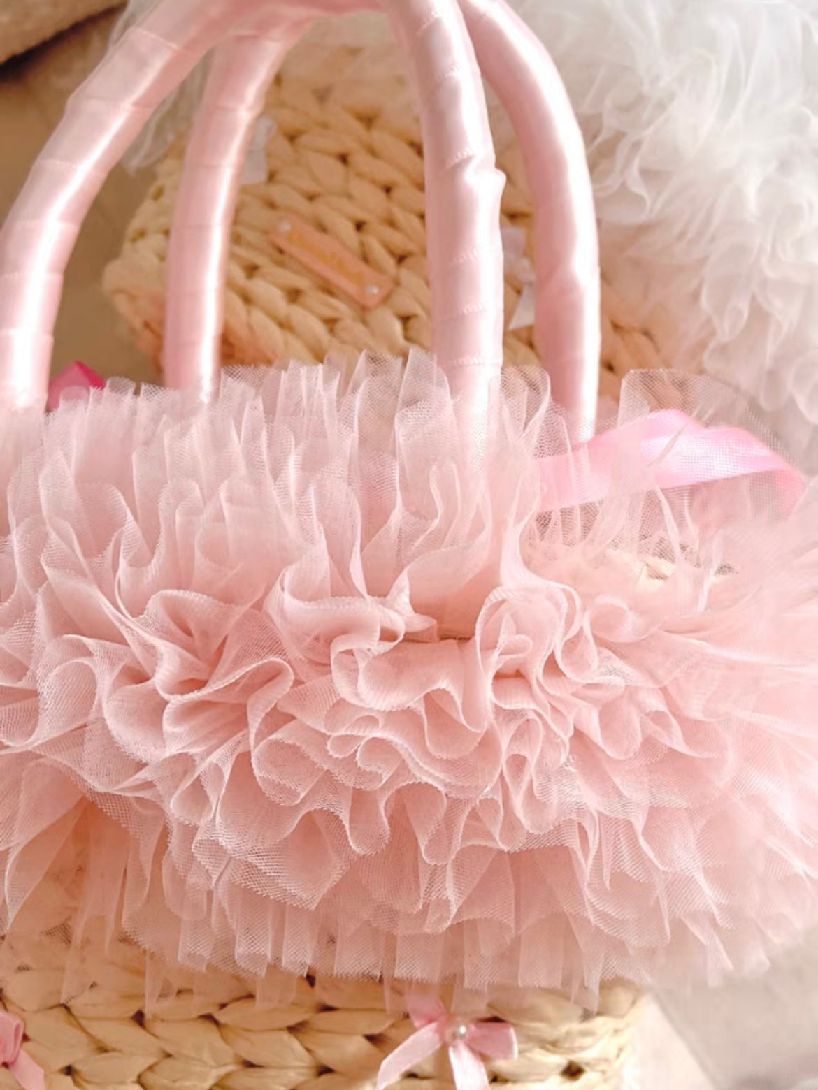 ♡ Fairy Floss ♡ - Ballet Ruffle Straw Bag
