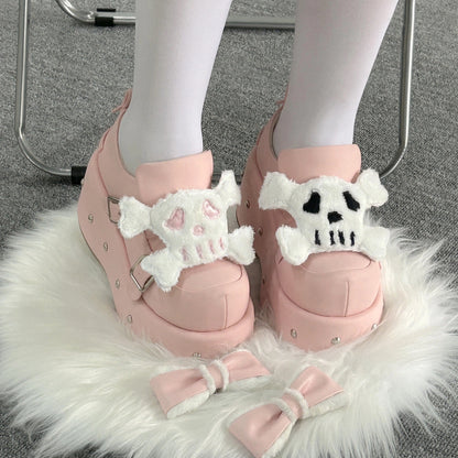 ♡ Маленький Череп ♡ - Туфли на платформе Dolly 